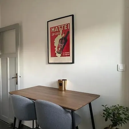 Apartment En Entree De